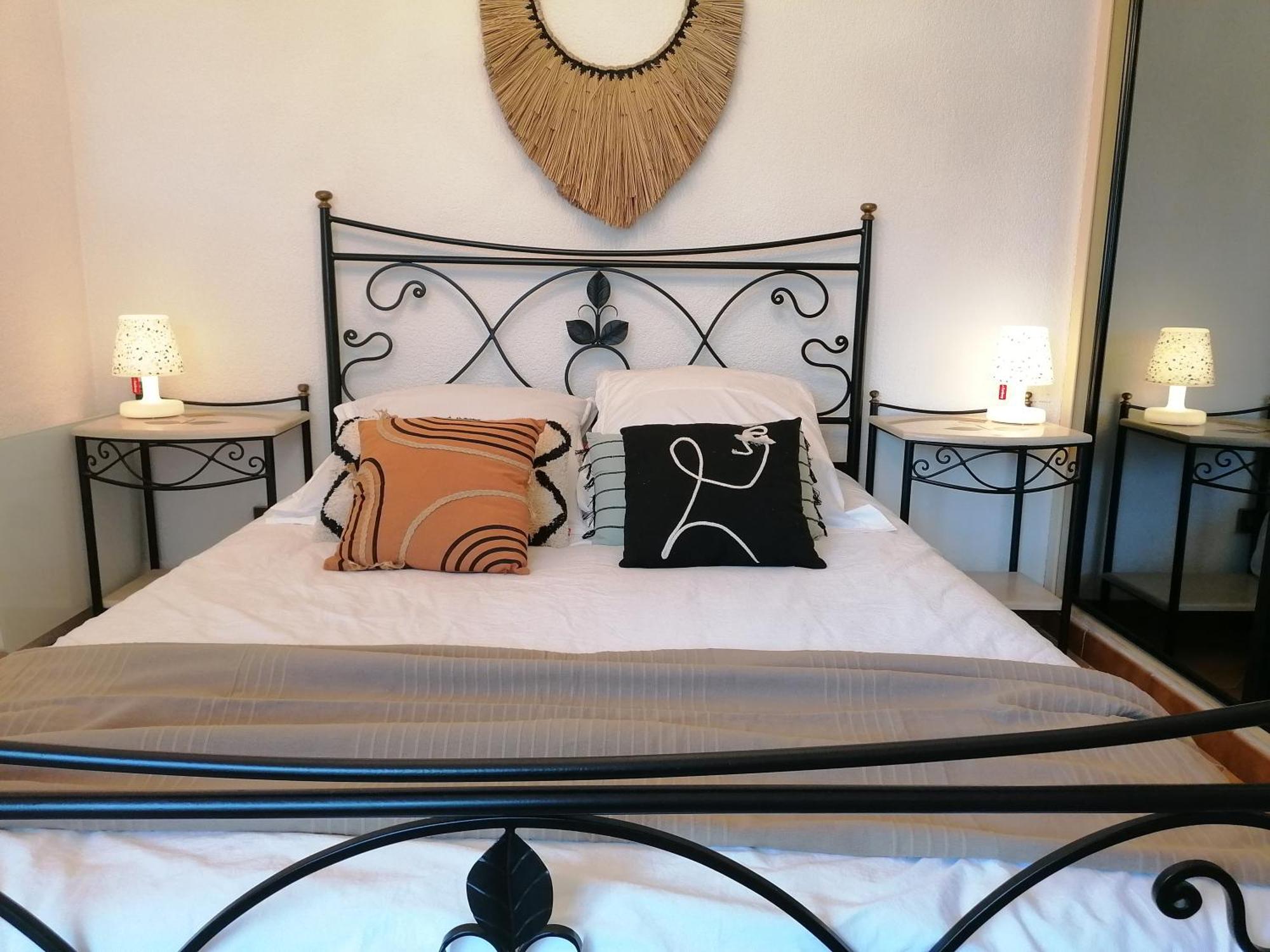 "Le Palmier Dore", Cosy T3 A 3 Minutes A Pied Des Plages, Parking Et Clim Sanary-sur-Mer Exteriör bild